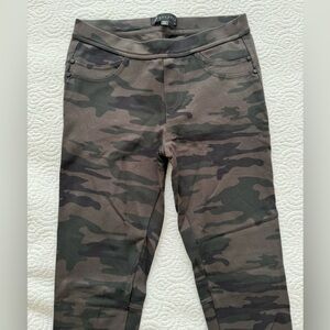Sanctuary camo pants/leggings